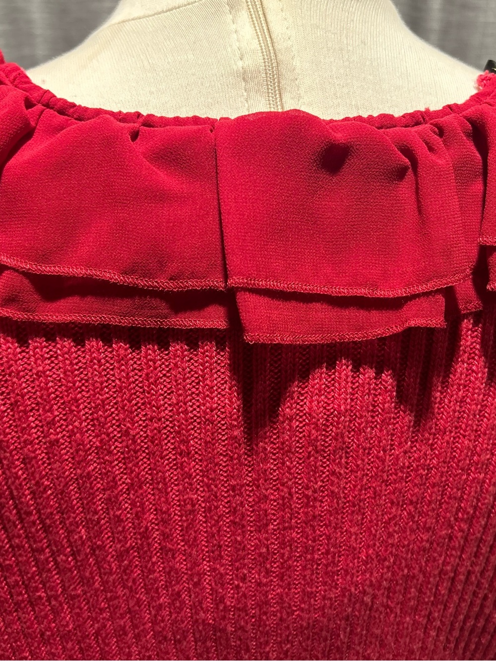 Jessica Simpson Red Ruffle-Front Ribbed Knit Top - Picture 7 of 8